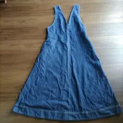 Item thumbnail for item 467b5a65-4e85-4074-82e5-ec75d059dd91