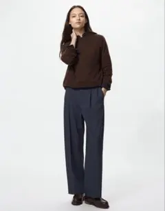 UNIQLO タックワイドパンツ　ストライプ　ネイビー