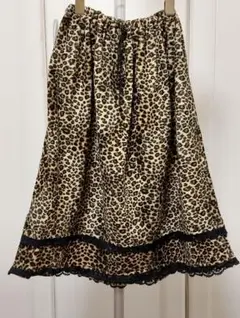 Mezz's ヒョウ柄 フレアスカート