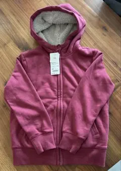 新品タグ付　ユニクロ　ボアパーカー　130サイズ