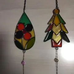 カラフルな花と木のサンキャッチャー