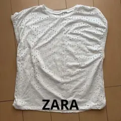 ホワイト 穴あきデザイン