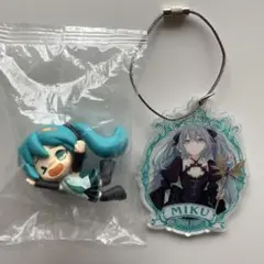 【初音ミク】 キーホルダー＋フィギュア セット