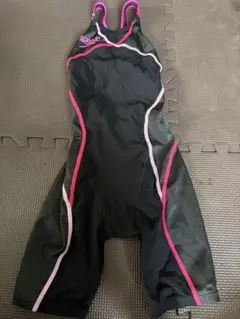 Speedo 競泳水着 ブラック/ピンク FINA認証　130