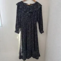 【新品未使用品】earth music&ecology 花柄フリルワンピース F