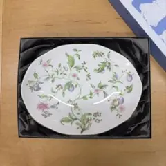 WEDGWOOD SWEET PLUM オーバルディッシュのサムネイル