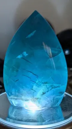 ブルーフローライト　たけのこ型