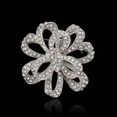 ブローチ フラワー クリスタル シルバー コサージュ 結婚式 スワロフスキー風