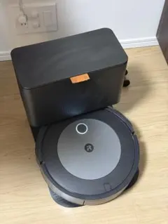 動作品　ルンバ iRobot Roomba j7+ 本体&クリーンベースのサムネイル