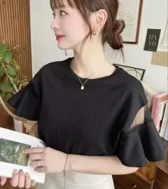 半袖シースルーフレアスリーブTシャツ ブラックのサムネイル