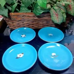 未使用品　たち吉　金彩　花柄　絵変わり　小皿　4枚セット 直径14.5センチ