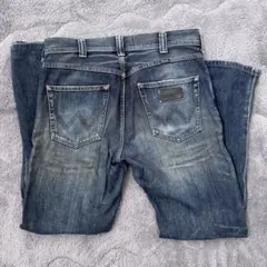 Item thumbnail for item 6a7e51dc-5072-4684-a9a8-53be12db2aca