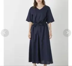 moussy リネンフレアロングワンピース ネイビーのサムネイル