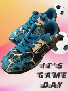 ジュニア サッカートレーニングシューズ 超軽量 滑り止めクッション性