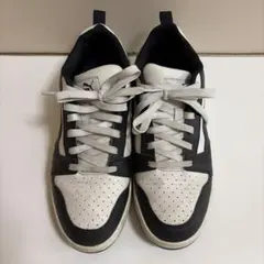 PUMA スニーカー ホワイト ブラックのサムネイル