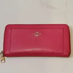 【大人気】【特価】【早いもの勝ち】COACH ピンク レザー 長財布