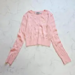 キルシー　ケーブル編みニット　クロップドセーター　チェリー刺繍　Ｓ相当　ピンク