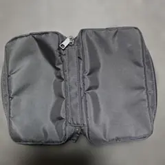 黒 ナイロンブック型ポーチ　無印