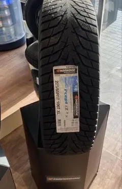 【得冬タイヤ】ハンコック／ウインターアイセプト iZ3　225/65R17　１本のサムネイル