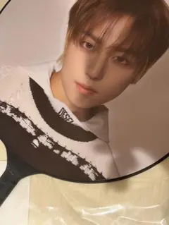 2026年最新】グループ名：&TEAM うちわの人気アイテム - メルカリ