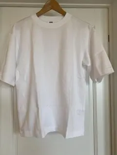 UNIQLO U Tシャツ