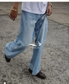 最安値FEELS STRAIGHT DENIM ICE BLUE 上杉柊平 FEELS STRAIGHT DENIM ICE BLUE 上杉柊平 - メルカリ