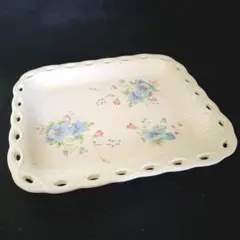 80【値下げ】送料850円込み　昭和 レトロ　花柄　プレート　角皿　幅約32cm