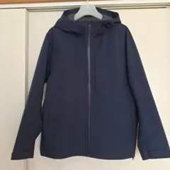 UNIQLOブロックテック ネイビー M