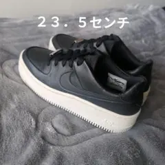 ナイキ エアフォース1 スニーカー レディース ブラック２３．５センチ