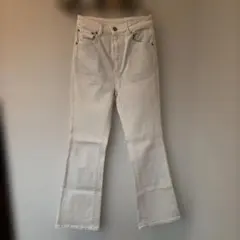 Item thumbnail for item 19627934-7d7e-44b6-96fb-8324681c5ee7