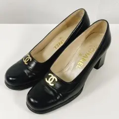 CHANEL シャネル ココマーク パンプス ブラック レザー ゴールド金具のサムネイル