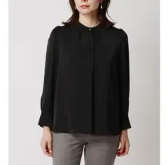 スーツ ブラウス