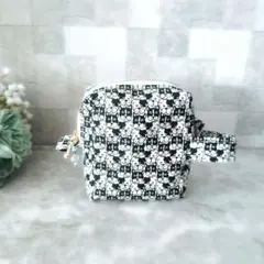 訳あり✿いぬ柄　ボックスポーチ　フレンチブルドッグ柄　ミニポーチ　スクエアポーチ