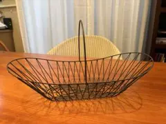 アイアン製　バスケット
