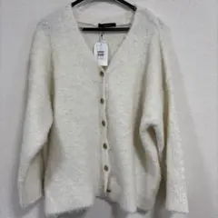 w closet ホワイト ボタン付きカーディガン