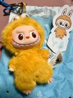 POP MART ラブブ　イニシャル　Yぬいぐるみキーホルダー