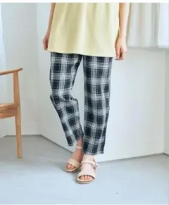 studio CLIP ほぼ未使用美品 撥水イージーテーパードパンツ24時間発送のサムネイル