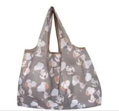 大容量　エコバッグ 軽量　　キャラクター　スヌーピー　新品