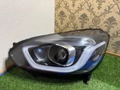 ホンダ　フィット　GR系　左 ヘッドライトのサムネイル