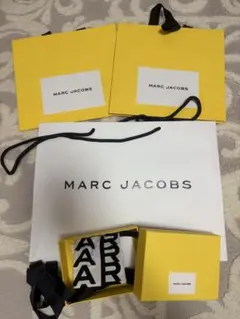 MARC JACOBS ショッパーとギフトボックスセット