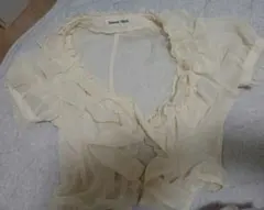 イノセントワールド フリル付き生成ボレロカーディガン