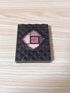 Kiss アクセントアイズ 01 ヘレネピンクのサムネイル