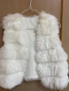 お値下げホワイトファースタイリッシュ ベスト