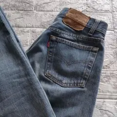 Item thumbnail for item efb5510a-f41c-4b99-8da7-f66dddc1ab15