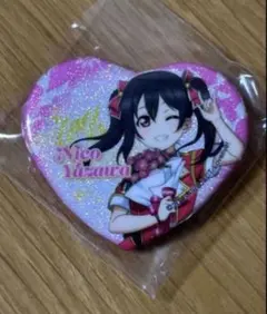 Aqours ハート型 缶バッジ Y2Kファッション 黒澤ルビィ - メルカリ