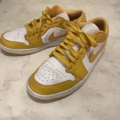 Nike Air Jordan 1 Low Yellow Whiteのサムネイル