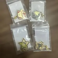 クロネコヤマト満足創造バッチ全４種コンプリート＋おまけ クロネコヤマト満足創造バッチ全4種コンプリート - メルカリ