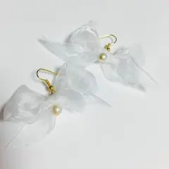 ☆ホワイトリボン＊ピアス☆