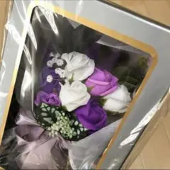インテリアに　お花　箱入り　ブーケ フラワー 花束 バラ 造花 枯れない花
