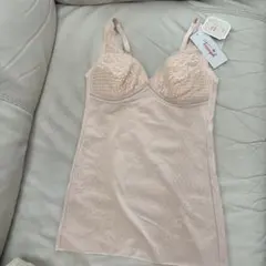 Triumph ベージュ キャミソール ブラトップ Mサイズ